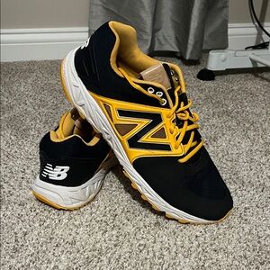 New Balance Men's Athletic Shoes in Black and Yellow